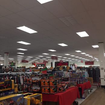 TJ Maxx - TJ Maxx of Milford -- Milford Crossing : 126-128 Medway Road / Route 109, Milford         Interior - Department Stores Near Me - Milford, Massachusetts