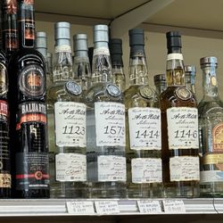 Grizzly Spirits - Arte Nom 1123, 1578, 1414 and 1146