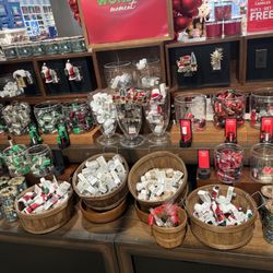 Bath & Body Works - Christmas is here!!