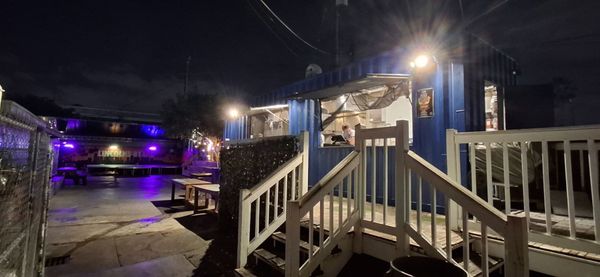 Lala’s Burgers & Fries by null