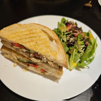 KrungThep Tea Time - Gra-pow (5/5) with side salad (5/5) - Tea Rooms Near Me - Winter Park, Florida
