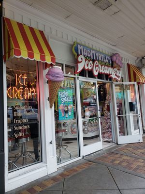 Mad Myrtle's Ice Creamery by null