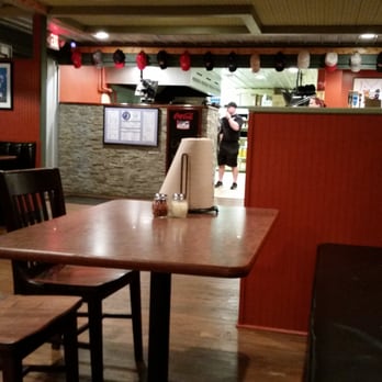 Moon Dog Brick Oven - Pizza Near Me - Wise, Virginia