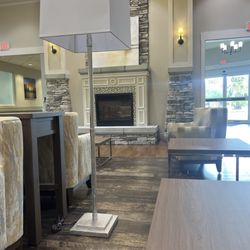 Kendall Lakes Health and Rehabilitation Center - Lobby