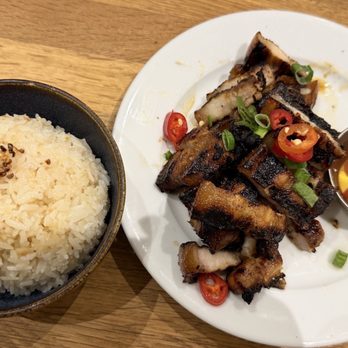 Lutong Pinoy - Filipino Near Me - London, XGL