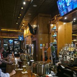 Clear Sky on Cleveland - Inside bar.