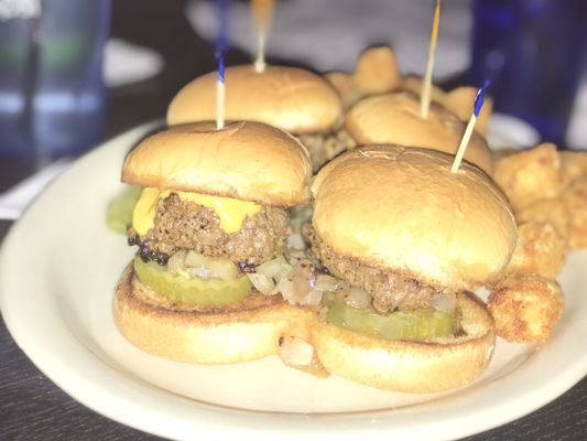 Banners Bar And Grill Visit Now 50 Photos 42 Reviews