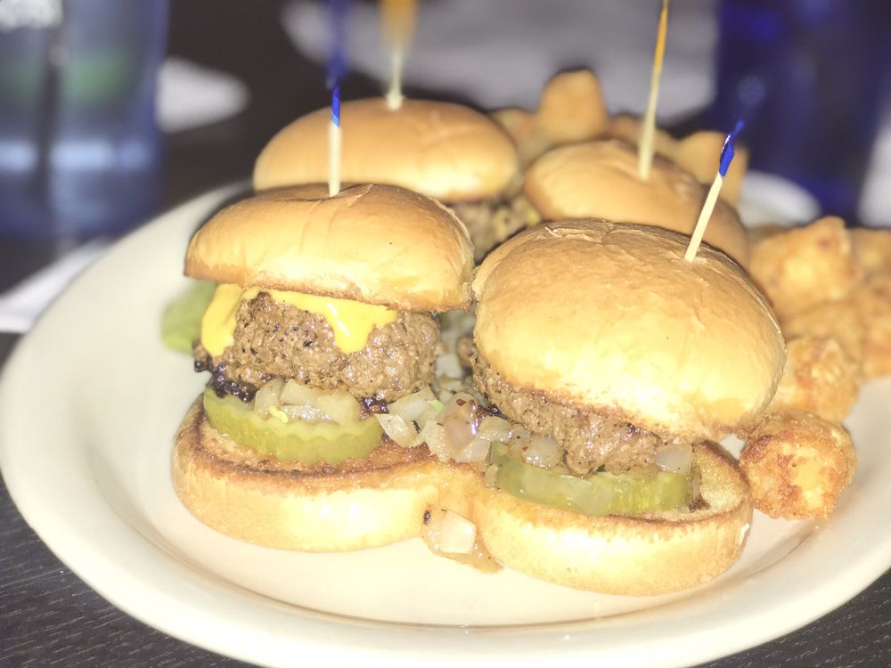 BANNERS BAR AND GRILL 67 Photos & 54 Reviews American (Traditional