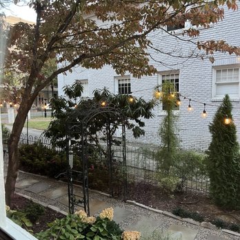 McNinch House Restaurant - French Near Me - Charlotte, North Carolina