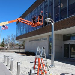 Thomas Window Cleaning - Cleaning Indian Trails Public Library