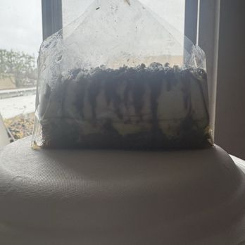Dessertchu - Dubai chocolate cheesecake roll! - Desserts Near Me - San Leandro, California Dessertchu - Dubai chocolate cheesecake roll! - Desserts Near Me - San Leandro, California