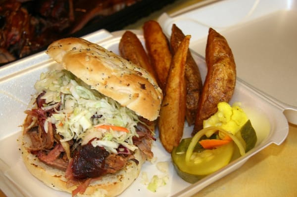 Lazybones Smokehouse by null