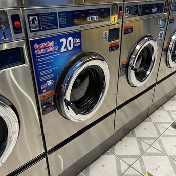Easy Breezy Laundry - Laundromat Near Me - Chicago, Illinois
