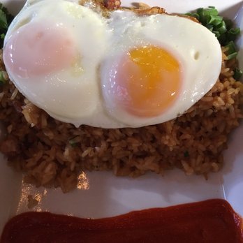 Tavern - Singapore Stir Fry - New American Near Me - Nashville, Tennessee