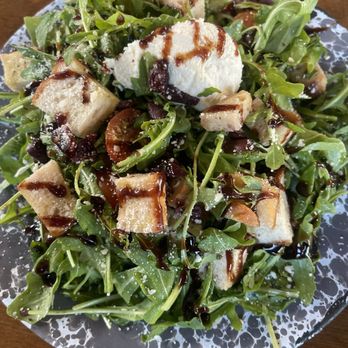 Frontager's Pizza - Arugula salad - Pizza Near Me - Pacific Beach, Washington