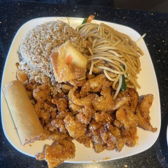 Wok Wei Asian Cuisine - Orange Chicken Dinner - Cantonese Near Me - Goodyear, Arizona