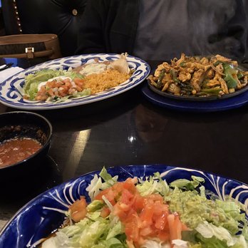 Mi Cozumel - Chicken Fajita - Mexican Near Me - Cincinnati, Ohio Mi Cozumel - Chicken Fajita - Mexican Near Me - Cincinnati, Ohio