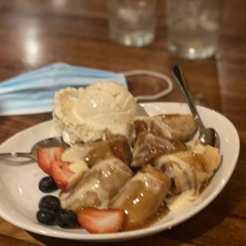 P.F. Chang's - a plate of fruit and ice cream - Chinese Near Me - White Plains, New York P.F. Chang's - a plate of fruit and ice cream - Chinese Near Me - White Plains, New York