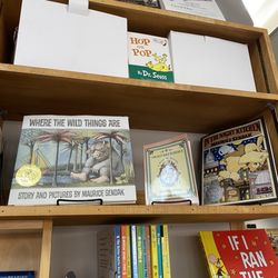 Lift Bridge Book Shop