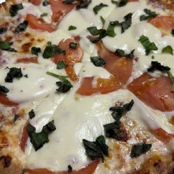 Louis Sub Shoppe - Margherita pizza