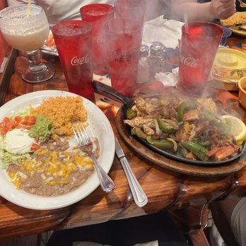 Mi Ranchito - Chicken fajitas with rice and beans - Mexican Near Me - American Fork, Utah