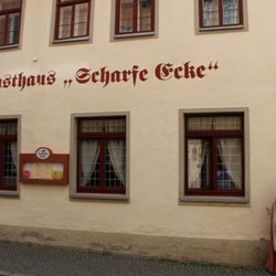Scharfe Ecke