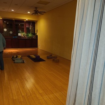 YogaSole - Windsor Terrace - Yoga Near Me - Brooklyn, New York YogaSole - Windsor Terrace - Yoga Near Me - Brooklyn, New York