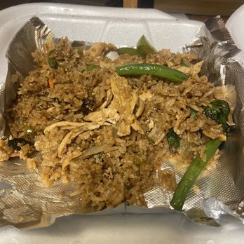 Thai Green House Restaurant - Thai Basil Fried Rice with chicken - Thai Near Me - Jacksonville, Florida