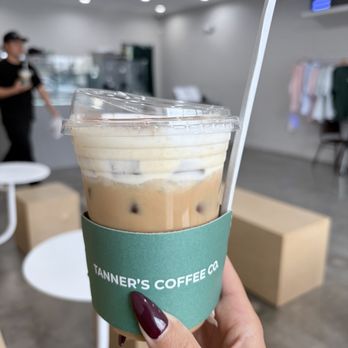 Tanner's Coffee - Banana Cream Top Latte (16oz) - Coffee & Tea Near Me - La Mirada, California Tanner's Coffee - Banana Cream Top Latte (16oz) - Coffee & Tea Near Me - La Mirada, California
