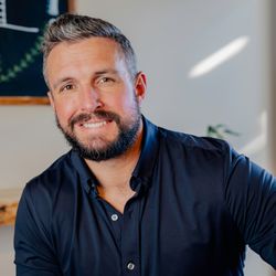 Elevate Chiropractic - Founder and Chiropractor, Dr. Dan Wallis