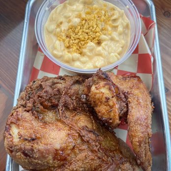 BirdHouse - Breast and Wing with Mac and Cheese Side - Chicken Shop Near Me - Page, Arizona