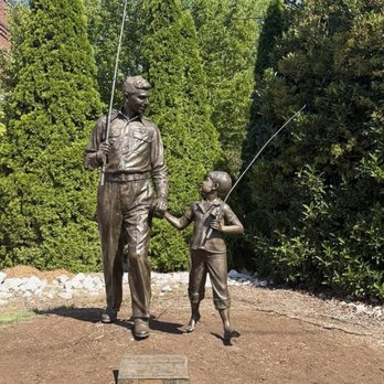 Andy Griffith Monument - Landmarks & Historical Buildings Near Me - Mount Airy, North Carolina Andy Griffith Monument - Landmarks & Historical Buildings Near Me - Mount Airy, North Carolina