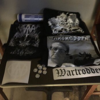 Break Time Bar - 8/18/18. Saturday. 3 incredibly bad a*s local bands here tonight: UltraRiot, Feral Daughters, and Wartrodden. Wartrodden merchandise table!! - Bars Near Me - Shreveport, Louisiana Break Time Bar - 8/18/18. Saturday. 3 incredibly bad a*s local bands here tonight: UltraRiot, Feral Daughters, and Wartrodden. Wartrodden merchandise table!! - Bars Near Me - Shreveport, Louisiana