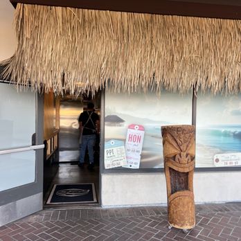 The Grass Skirt - Bar entrance - Tiki Bars Near Me - San Diego, California The Grass Skirt - Bar entrance - Tiki Bars Near Me - San Diego, California