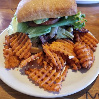 M & M Ranch House - Chief Burger with sweet potatoe fries - American Near Me - Red Bluff, California