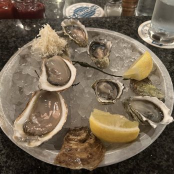 Rodney's Oyster House - Oysters - Seafood Near Me - Toronto, Ontario