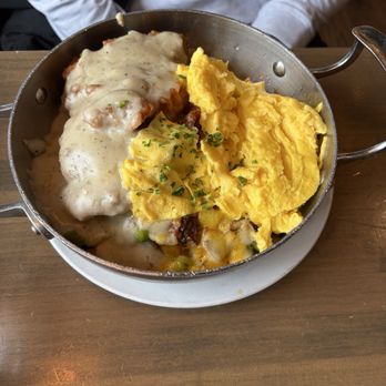 Buttermilk - Fried chicken and gravy skillet - Coffee & Tea Near Me - Naperville, Illinois
