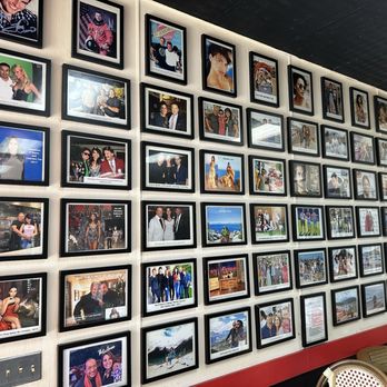 D'Amores Pizza - Italian Near Me - Malibu, California