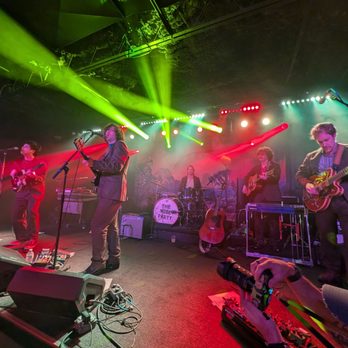 Charleston Pour House - Music Venues Near Me - Charleston, South Carolina Charleston Pour House - Music Venues Near Me - Charleston, South Carolina