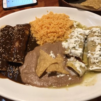 Los Chilaquiles - Mexican Near Me - Indianapolis, Indiana Los Chilaquiles - Mexican Near Me - Indianapolis, Indiana