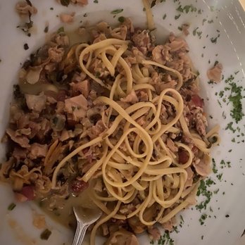 Alexanders on 30th - Linguine Vongole - Italian Near Me - San Diego, California Alexanders on 30th - Linguine Vongole - Italian Near Me - San Diego, California