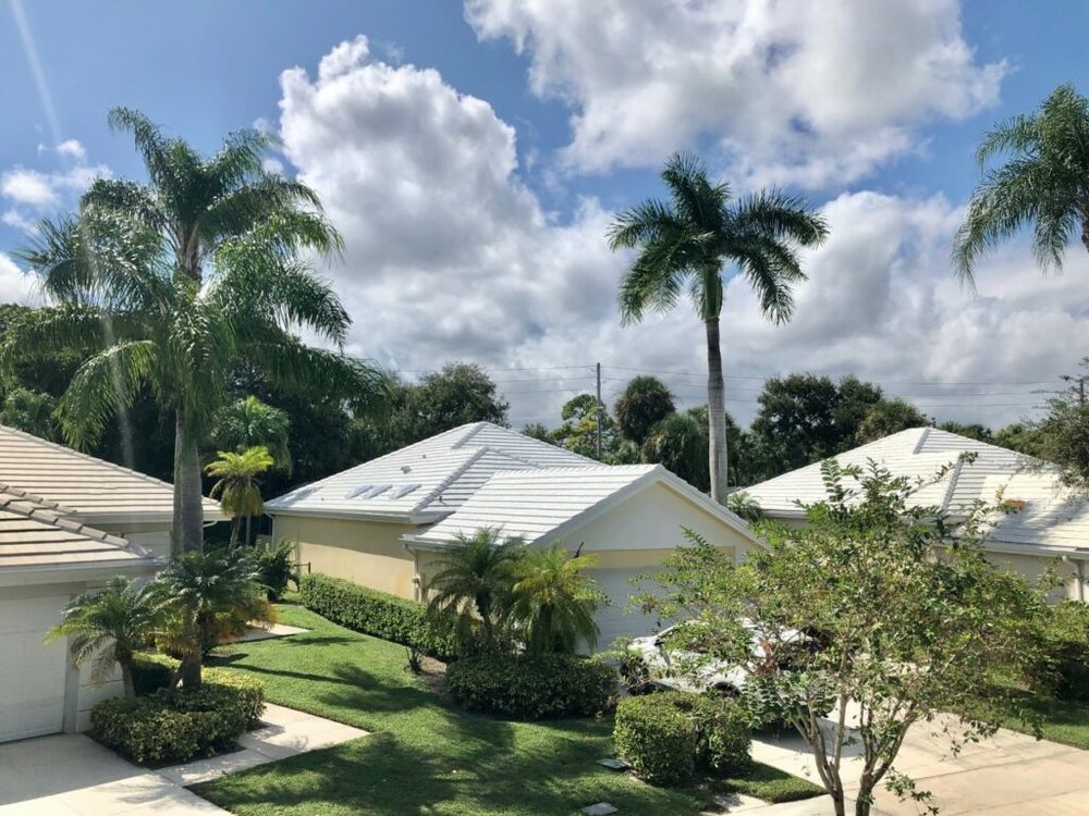 Slide of Diversified Roofing Solutions