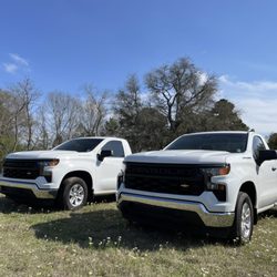 East Texas Auto Rentals - 2022 Chevy Silverados with V8 engines.