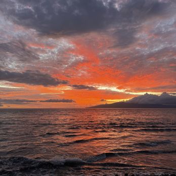 Maui Mango Mala - Olowalu sunset on the way back - Attraction Farms Near Me - Lahaina, Hawaii Maui Mango Mala - Olowalu sunset on the way back - Attraction Farms Near Me - Lahaina, Hawaii