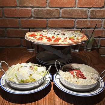 Eno's Pizza Tavern - Pizza Near Me - Coppell, Texas
