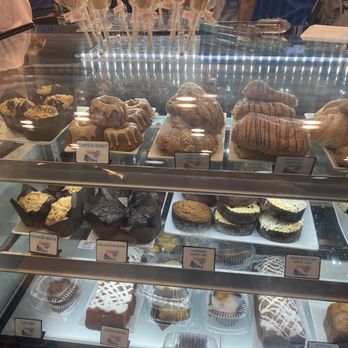 Makenna Koffee - Cake pops and fresh bakery items - Bagels Near Me - Valencia, California