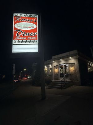 Ritter's Diner by null