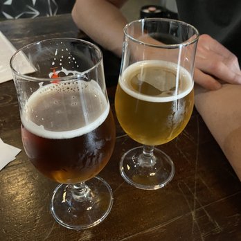 Redlight Redlight Brewpub - Arizona Grapefruit Sour - Pubs Near Me - Orlando, Florida Redlight Redlight Brewpub - Arizona Grapefruit Sour - Pubs Near Me - Orlando, Florida