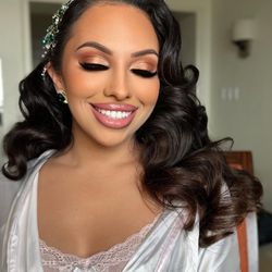 Sonny Tang Artistry - VIP Makeup service