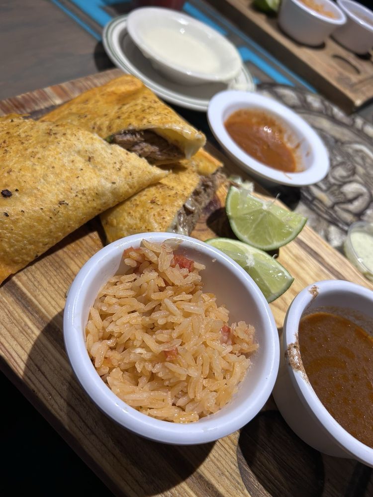 Los Mayas Mexican Grill